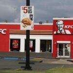 decizia neasteptata a unui tribunal angajat kfc despagubit cu aproximativ 80 000 de euro dupa o cearta cu seful lui 695263b4c57a6