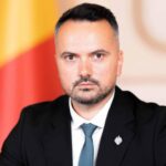 deputat aur dupa nicusor dan acum si bolojan ne spune ca vrea ca politicul sa intervina in justitie 693ae35e39acb