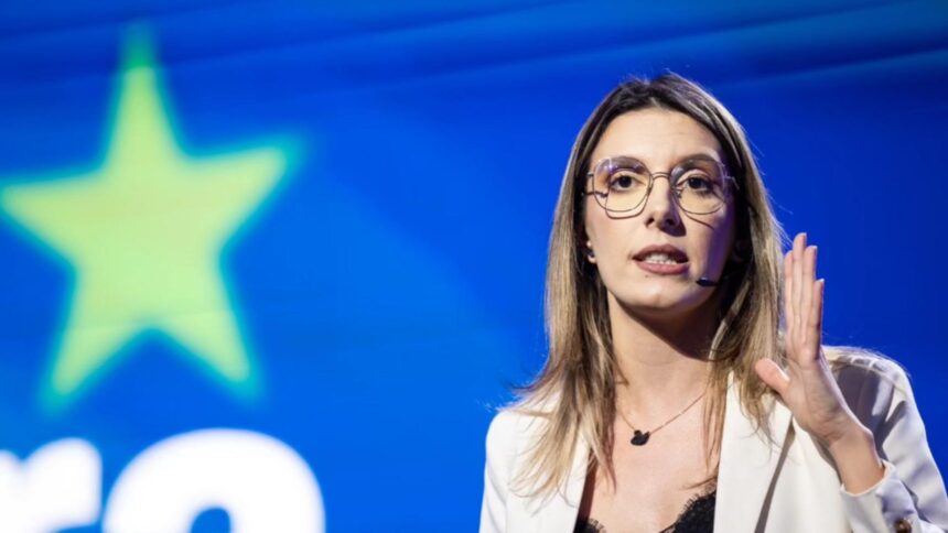 diana buzoianu respinge teoriile conspiratiei din online nu reprezinta niciun fel de pericol 693007a55509b