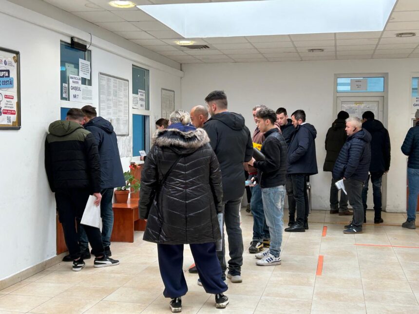 digitalizare fara finalizare inmatricularile online inca depind de posta si de prezenta fizica la ghiseu de ce inca asteptam doua luni pentru programarea la permise 693a26714b21f