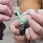 doi copii de 8 si 11 ani raniti dupa ce s au jucat cu o petarda 693eb382f0440