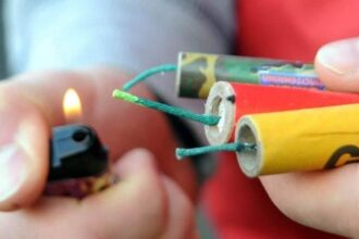 doi frati de 8 si 10 ani fost grav raniti dupa ce s au jucat cu o petarda ar fi suferit leziuni in urma exploziei 693e9b58e3f56 1