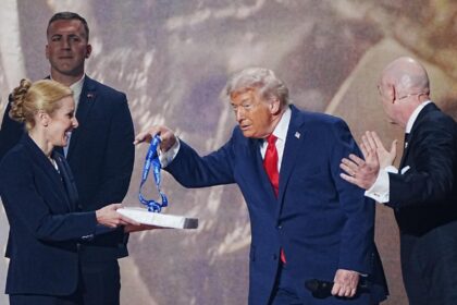 donald trump recompensat de fifa cu premiul pentru pace nu am nevoie de premii trebuie sa salvez vieti video 6933214a32c46