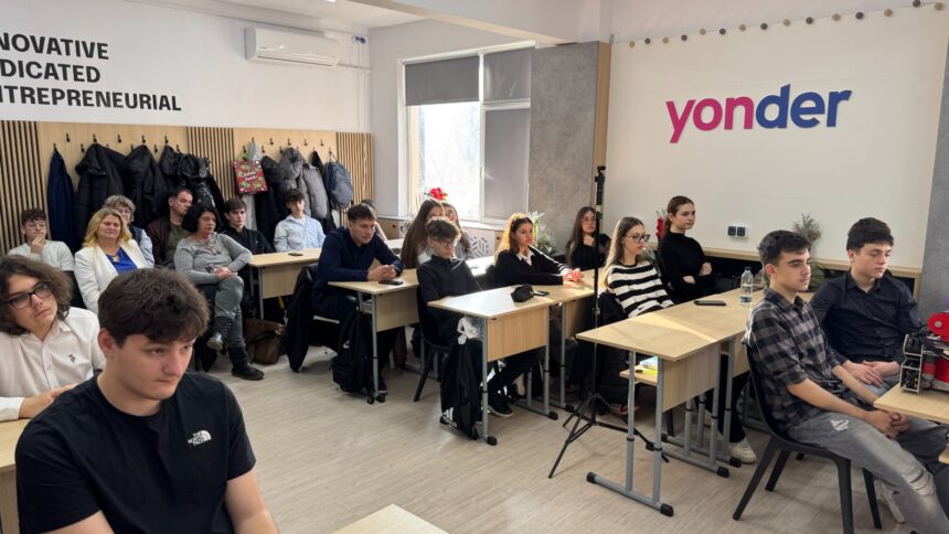 elevii liceului de informatica grigore moisil din iasi primesc o noua clasa renovata printr un proiect dedicat educatiei 693cc27d2b4ae