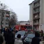 explozie urmata de incendiu intr un bloc din focsani mai multe echipaje isu au intervenit de urgenta 69490a8d1118a