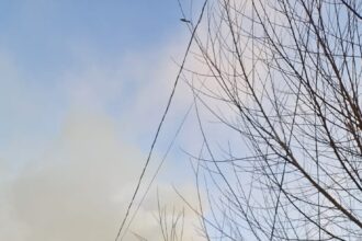 fara un acoperis deasupra capului in plina iarna o casa din scobinti a fost cuprinsa de flacari 69529a4d8393f