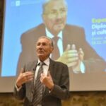 fostul presedinte emil constantinescu acuzatii grave din orasul lui bolojan romania nu este intr o criza economica ci morala 693aac4aa641b