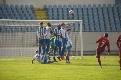 fotbal multor jucatori li s a aratat usa altii vor sa plece selymes e de acord sa continue totul despre planurile iernii la poli iasi 6940be2a2b57d