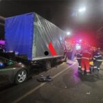 foto accident in zona bularga un ranit dupa ce un autoturism a lovit o autoutilitara 692dea2212145