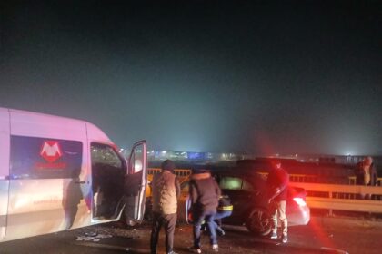 foto accident rutier pe podul de la metro spre miroslava 69457ccca140c