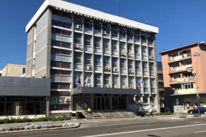 frauda de 6 milioane de lei la primaria bacau dna trimite in judecata 24 de persoane 69428f3dbf480