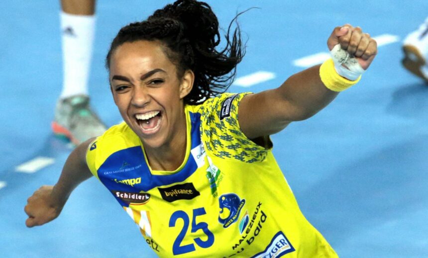 handbal feminin jucatoare din nationala frantei transferata de scm ramnicu valcea 694e611cefd4c