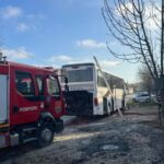 incident grav in judetul timis un autobuz in care se aflau 52 de persoane a luat foc 6936e2092405f