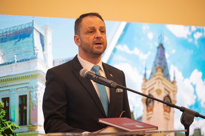 la iasi cine imparte parte si face avize favorabile pentru proiectele unor consilieri locali cu afaceri imobiliare 69314400dcce9