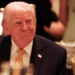 mesajul de craciun al lui donald trump care a lasat sua cu gura cascata craciun fericit tuturor inclusiv gunoaielor din stanga radicala 694d1b403d1bf