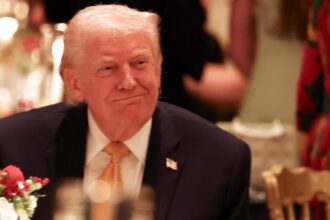 mesajul de craciun al lui donald trump care a lasat sua cu gura cascata craciun fericit tuturor inclusiv gunoaielor din stanga radicala 694d1b403d1bf