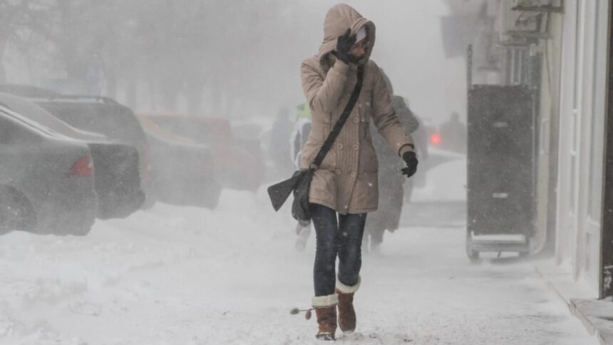 ministerul mediului activeaza comitetul pentru situatii de urgenta pe fondul avertizarilor meteo apel catre turisti evitati muntele si mentineti legatura cu salvamont 694fda762507e