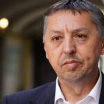 ministrul educatiei daniel david si a dat demisia dupa un an nemultumit de taierea fondurilor cine l ar putea inlocui 6949d674037d3