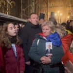 moment inedit calin georgescu colindat in biserica video 6942514a56b82