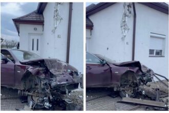 momentul in care un sofer beat intra cu un bmw intr o casa din satu mare video 694d1b3761cff