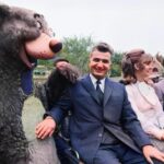 nicolae ceausescu imagini nedifuzate de la disneyland cum s a distrat fostul dictator cu familia la celebrul parc din sua 694ec00a64b42