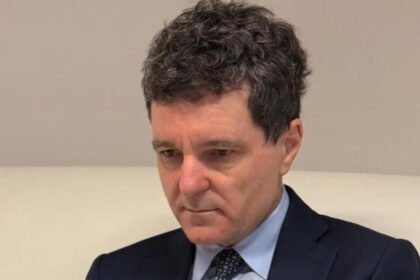 nicusor dan risca suspendarea in cazul clipului electoral de campanie cum a incalcat constitutia de dragul lui drula 6931f4e0537ac