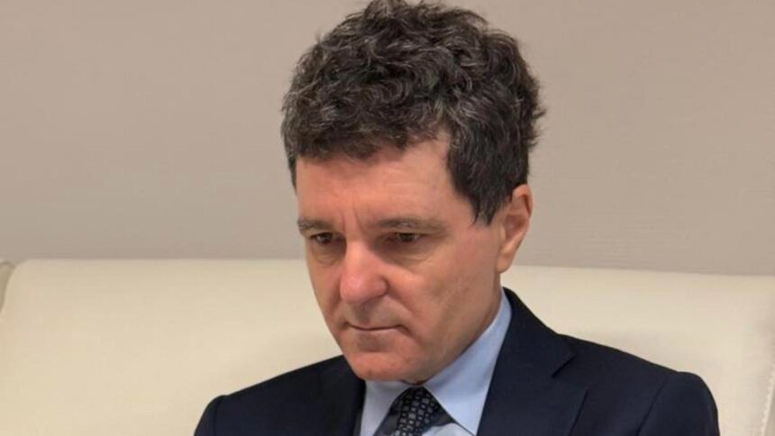 nicusor dan transmite condoleante victimelor inundatiilor din asia niciun cuvant despre romanii afectati de criza apei din prahova 692f3e5af0d7c