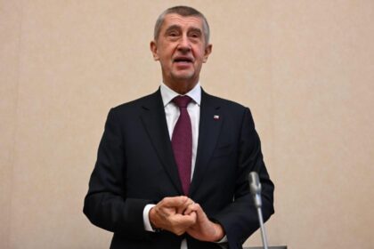 noul premier al cehiei se aliniaza punctelor de vedere ale ungariei si slovaciei si se opune folosirii activelor rusesti inghetate pentru finantarea ucrainei 694038e54aabc