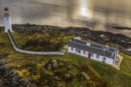 o tara ue ofera pana la 84 000 de euro pentru cei care aleg sa se mute pe insulele sale 69349103a6390