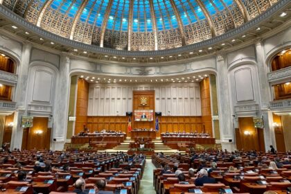 parlamentarii au implinit un an de cand au fost realesi dar cu ce se pot lauda ei in fata iesenilor 6951f31b8550b