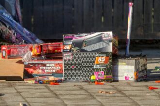 perchezitii in judetul calarasi peste 5 000 de articole pirotehnice ilegale confiscate de politisti 6946e6994c23b