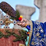 peste 10 000 de litri de agheasma la catedrala patriarhala patriarhul daniel va oficia slujba de boboteaza 695390e0a2b84