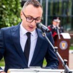 prefectul si subprefectul de olt au fost retinuti sunt suspectati ca au falsificat documente dupa ce au tras ilegal cu arma 694b2f0dada70