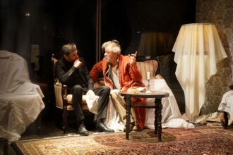 premiera pe scena uzinei cu teatru la final de an casa cu stihii de stela giurgeanu in regia lui florin caracala 694299b737c3d