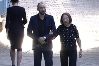 presupusul iubit cu 50 de ani mai tanar al rodicai stanoiu rupe tacerea ce fel de relatie a fost intre cei doi 69442da4e1b6b