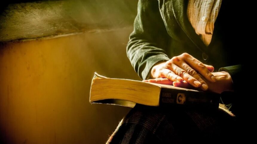 sarbatoare 30 decembrie sfanta mucenita anisia cruce neagra in calendar 69535f9a97dd8