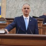senatorul usr sorin sipos fost coleg de clasa cu nicusor dan in carti pentru ministerul apararii 69398050c5ef1