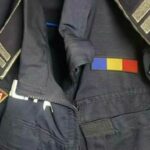 sindicalistii reclama ca politistii sunt nevoiti sa isi schimbe uniformele pe facebook din cauza lipsei de echipament 693cb586f3f2a