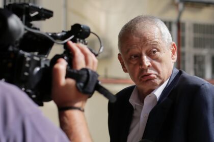 sorin oprescu nu scapa de sentinta de zece ani si opt luni de inchisoare iccj i a respins recursul in casatie 69457a0f706c2