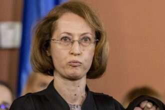 sute de magistrati au semnat o scrisoare de solidaritate cu judecatorii besu si morosanu cativa sunt din iasi 693b1a320fe4c