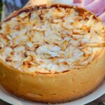 tort festiv cu mere si crema de zahar ars ideal pentru masa de revelion 69527b27d7d38