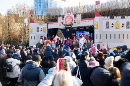 traditii colinde si obiceiuri autentice in parcul palas la festivalul datini si obiceiuri de iarna 693c71b9abbec 1