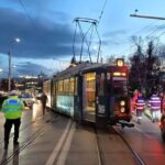 tramvai deraiat in iasi in urma impactului cu un autoturism si o autoutilitara la iasi 6931ca9ad5b17