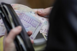 ucraina mareste veniturile in 2026 in timp ce romania mentine inghetate salariile si pensiile 693fed49bdffa