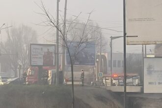 un barbat a vazut moartea cu ochii dupa ce a cazut in bahlui 694517ffa1e59