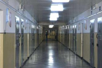 un detinut in regim de maxima siguranta gasit spanzurat de grilajul usii de la celula la penitenciarul din giurgiu 6931a77aefc83