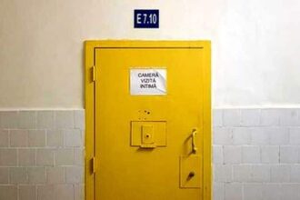 un detinut periculos ar fi fost transportat de la iasi la bacau sub escorta speciala pentru o vizita intima video 694292a8e17d7