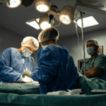 un pacient din galati s a certat cu chirurgul dupa ce chatgpt i a spus ca operatia ar fi trebuit sa dureze o ora nu 20 de minute 694128aacf79d