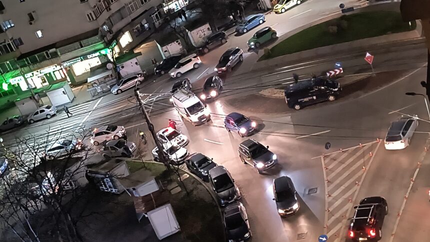 un sofer care circula haotic in zimbru a lovit mai multe masini si a fost oprit de politie 6931d091debc3