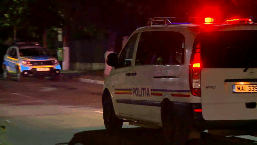 un tanar de 25 de ani a fost gasit injunghiat pe strada in vaslui este in stare grava 694c4bbe5ab91